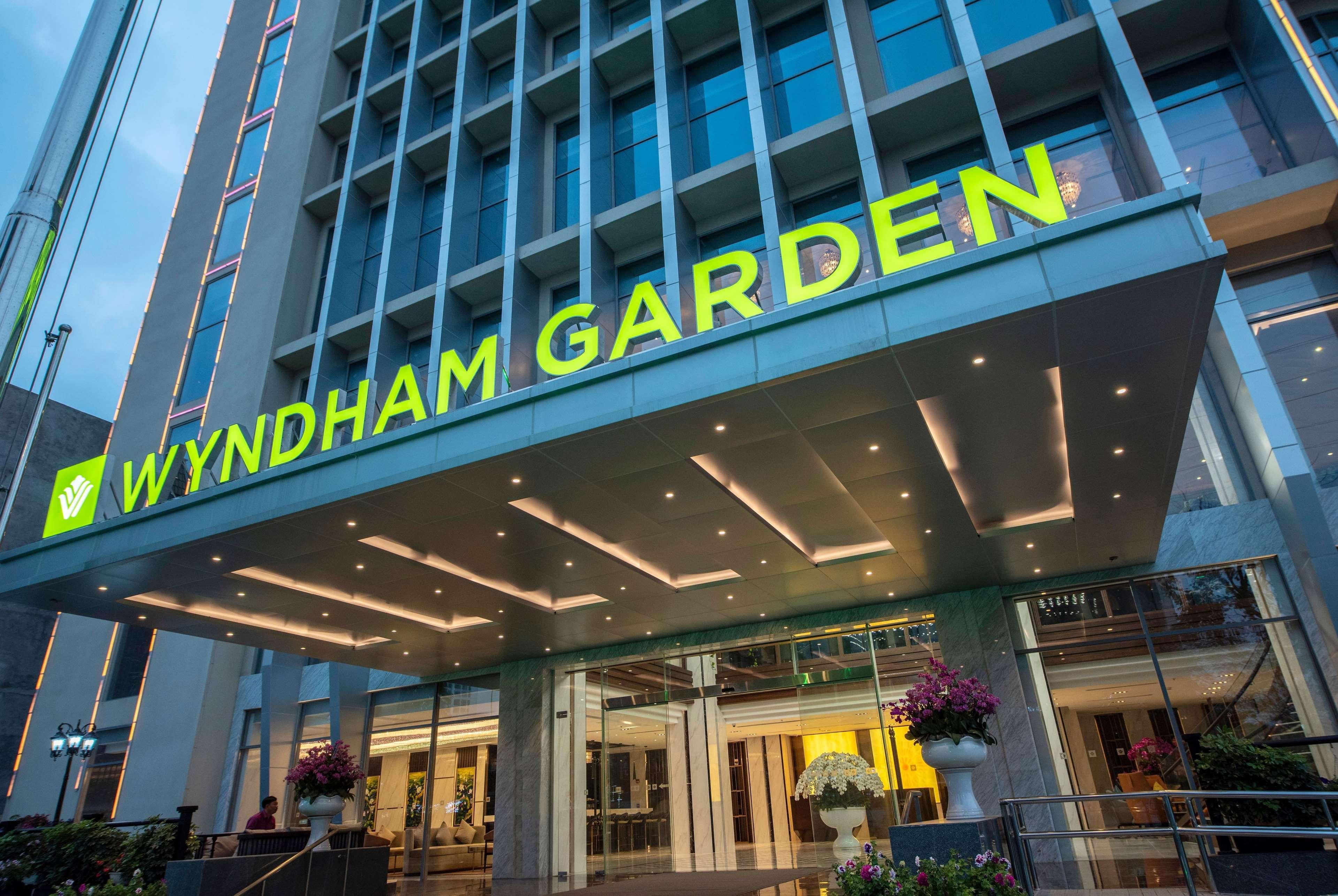 Wyndham Garden Hanoi Exterior foto