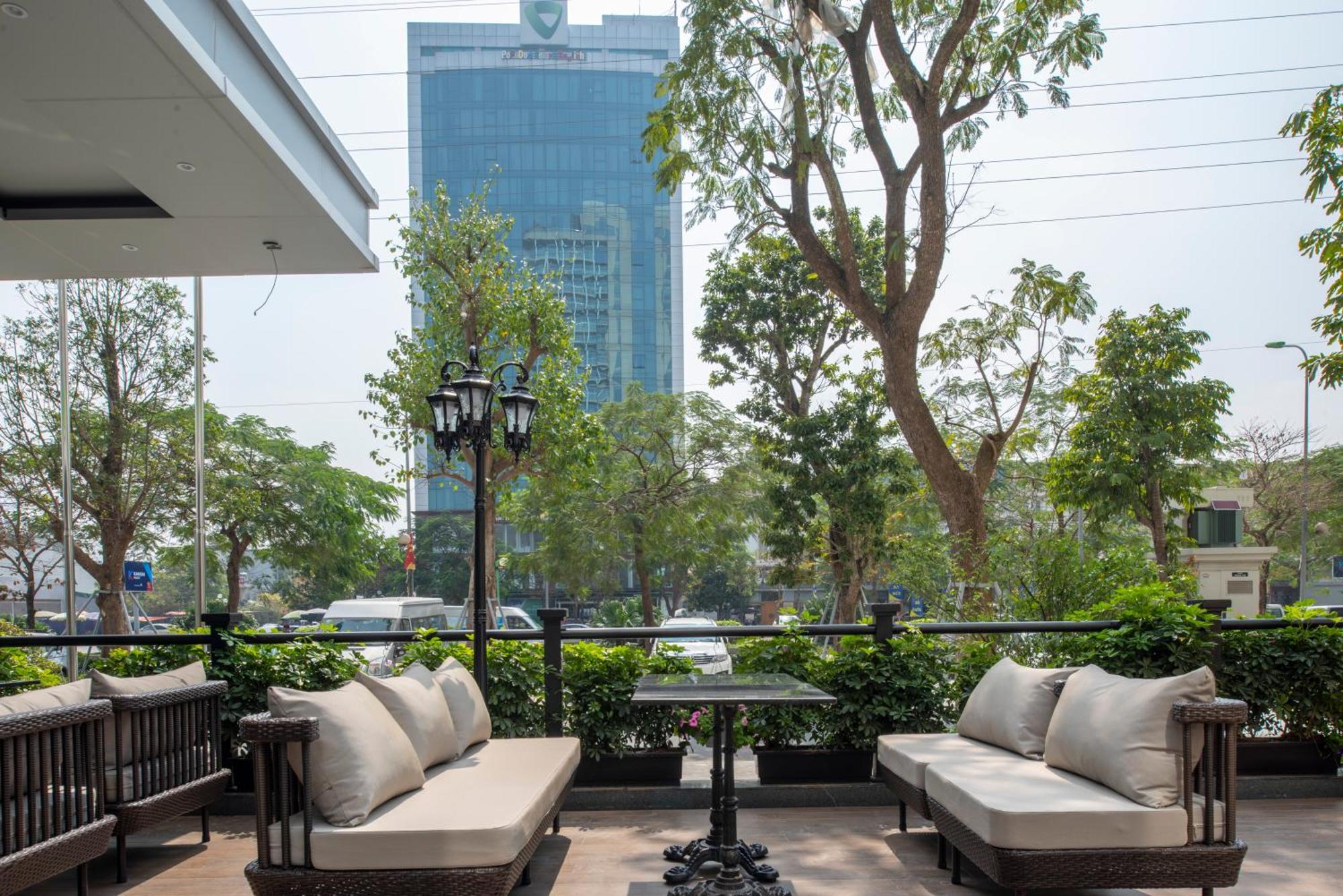 Wyndham Garden Hanoi Exterior foto